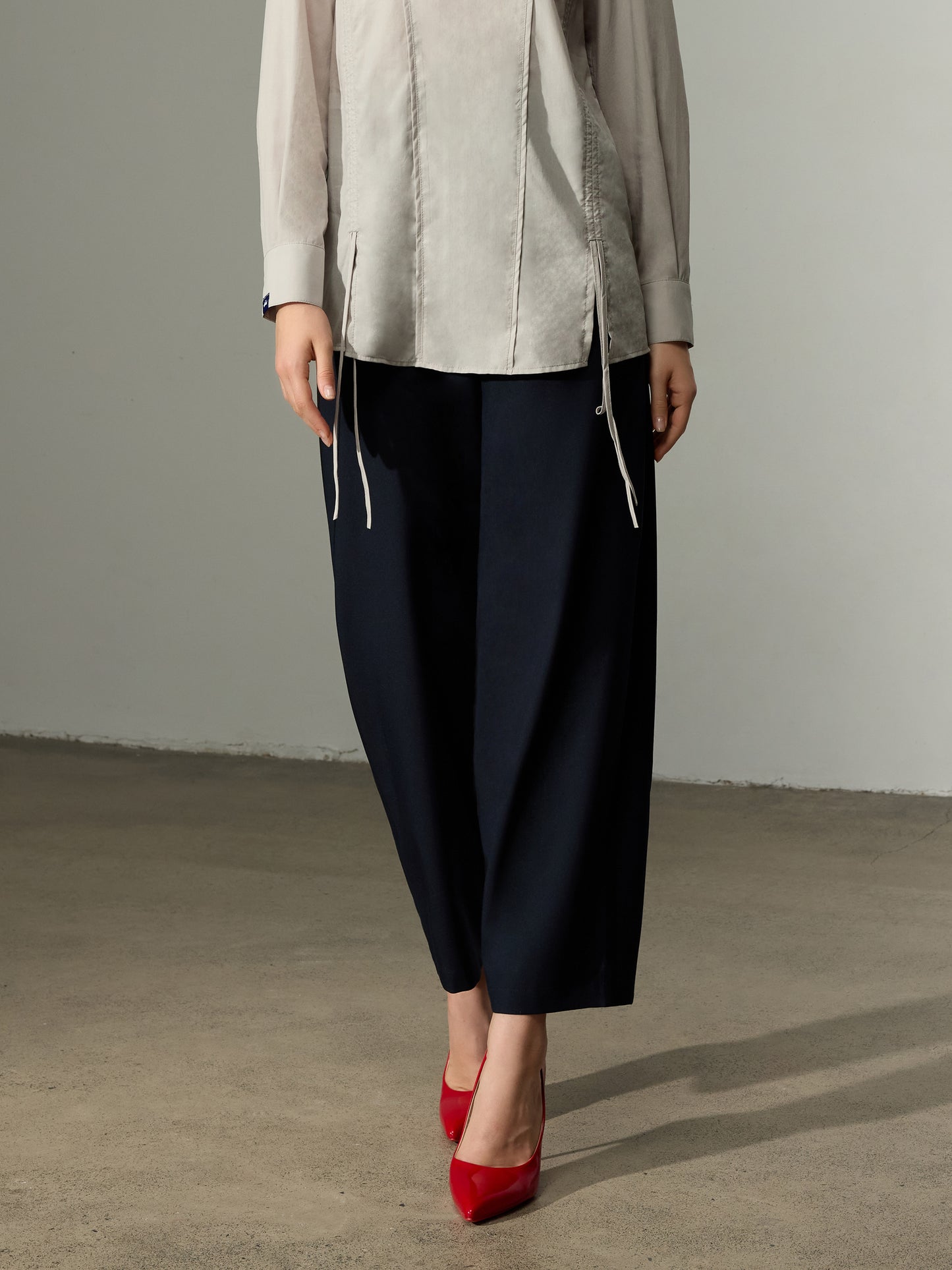 Color Blocked Barrel Pants（Pre-Sale）